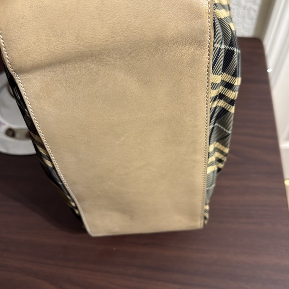 Burbery Blue Label Shoulder Bag - Picture 6 of 11